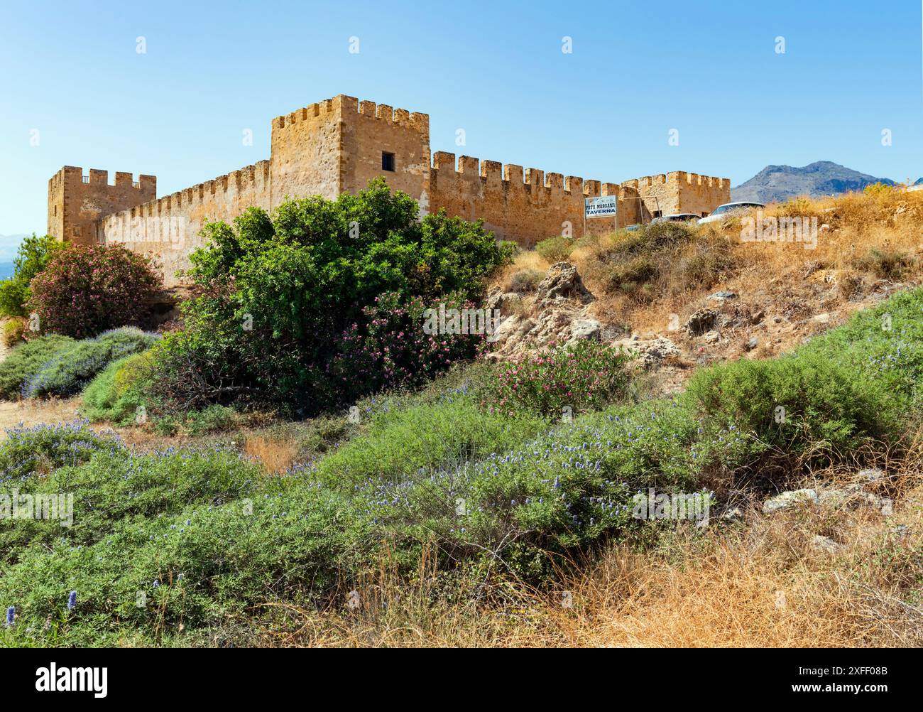 Fortezza veneziana di Frangokastello sull'isola mediterranea di Creta in Grecia Foto Stock
