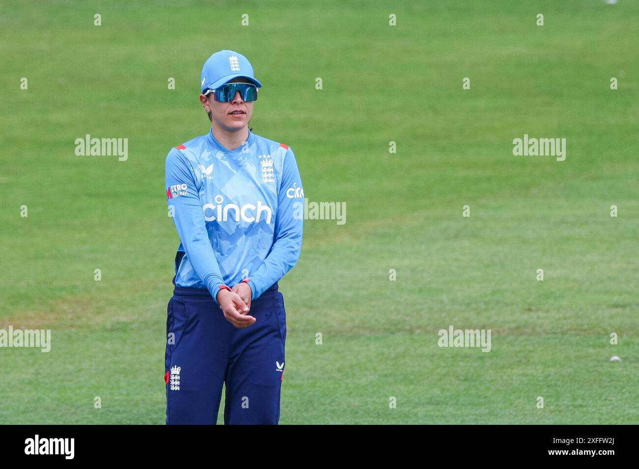 Bristol, Regno Unito. 3 luglio 2024. Maia Bouchier dell'Inghilterra durante la terza partita MetroBank Women's ODI tra England Women e New Zealand Women al Seat Unique Stadium di Bristol, Regno Unito, il 3 luglio 2024. Foto di Stuart Leggett. Solo per uso editoriale, licenza richiesta per uso commerciale. Non utilizzare in scommesse, giochi o pubblicazioni di singoli club/campionato/giocatori. Crediti: UK Sports Pics Ltd/Alamy Live News Foto Stock