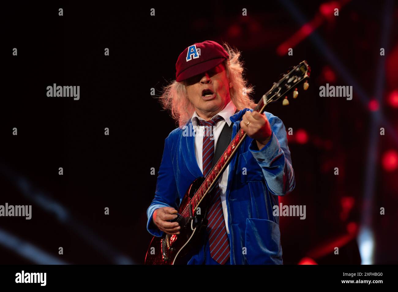 Londra, Regno Unito. 3 luglio 2024. La leggenda del rock Angus Young si esibisce con AC/DC per il primo dei due spettacoli sold-out presso l'iconico stadio di Wembley. Cristina Massei/Alamy Live News Foto Stock