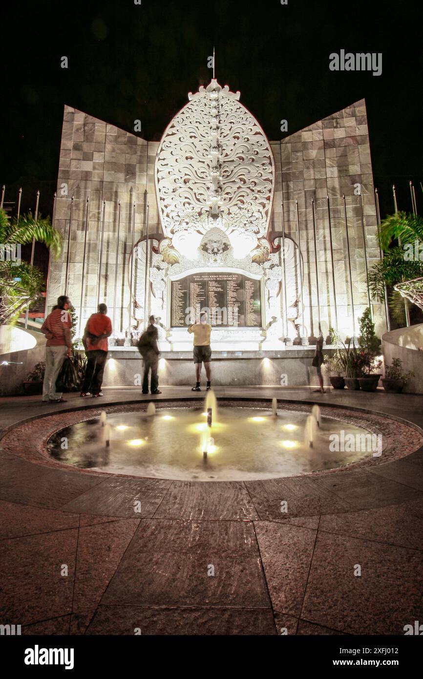 15 novembre 20017: Monumento ai bombardamenti di Bali all'isola di Bali, Indonesia Foto Stock