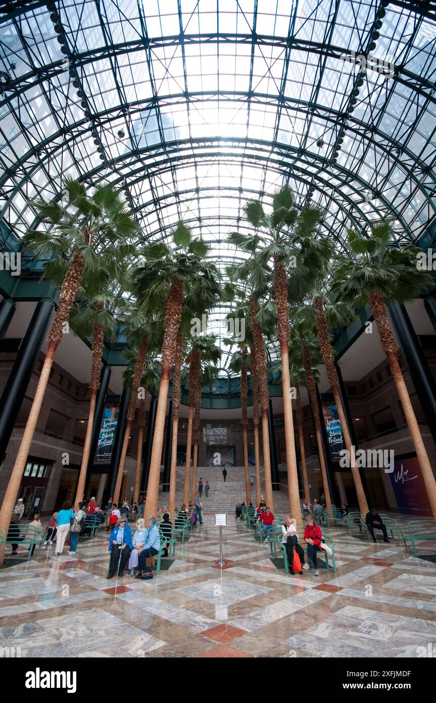 .USA, New York City, Manhattan, il giardino d'inverno Atrium Pavillon del World Financial Center Foto Stock