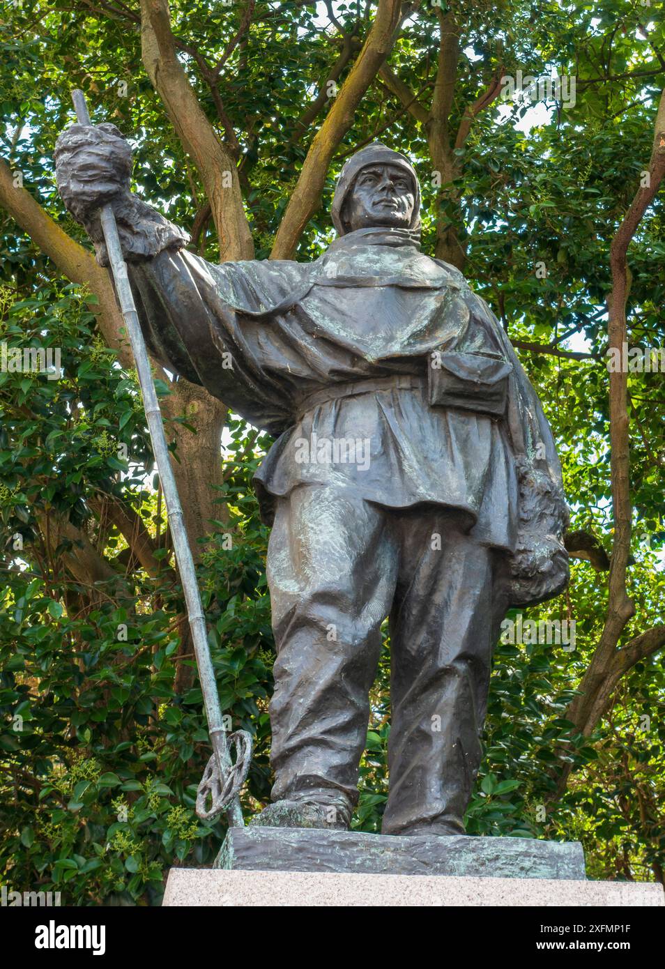 La statua del capitano Robert Falcon Scott a Waterloo Place, Londra Foto Stock