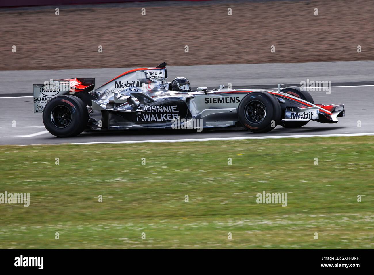 McLaren MP4-21 durante il Gran Premio britannico di Formula 1 Qatar Airways 2024, dodicesima prova del Campionato del mondo di Formula 1 2024 dal 5 al 7 luglio 2024 sul circuito di Silverstone, a Silverstone, Regno Unito Foto Stock