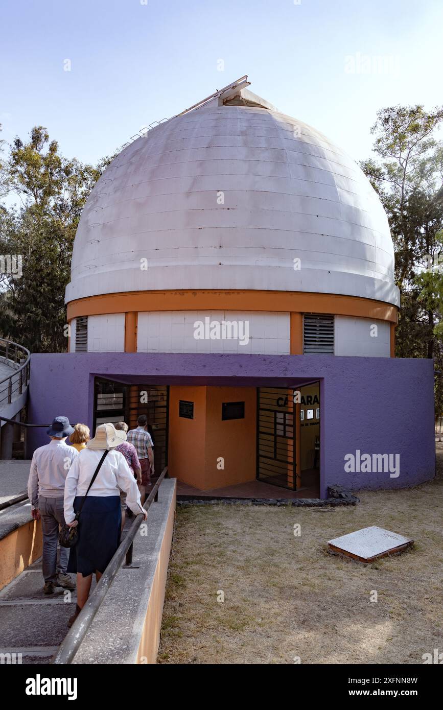 Osservatorio Tonantzintla, osservatorio astronomico che ospita il telescopio Schmidt per l'astronomia, la scienza e l'educazione; Università di Puebla, Puebla, Messico Foto Stock