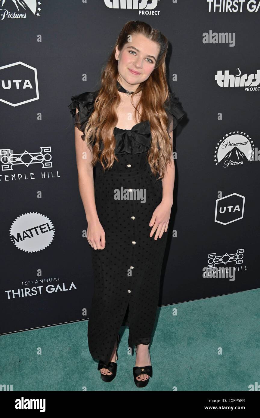 Beverly Hills, CA USA - 18 maggio 2022: Raegan Revord partecipa al 15° Annual Thirst Gala del progetto Sete. Foto Stock