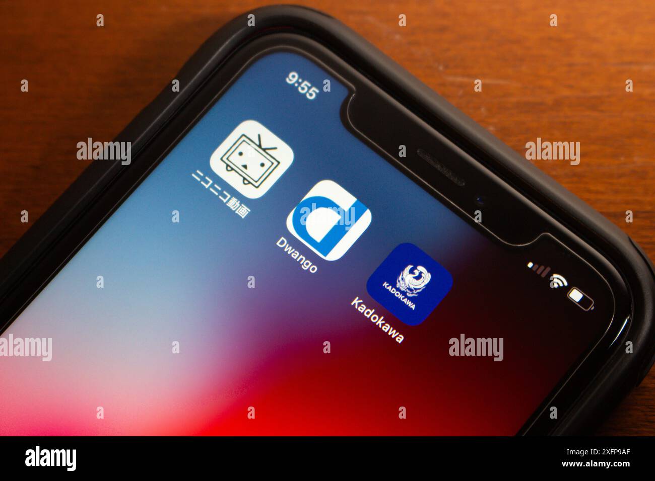 Icone di Niconico Douga, Dwango e Kadokawa. Niconico è stato colpito da un massiccio attacco informatico l'8 giugno, che ha disabilitato l'accesso a più servizi Foto Stock
