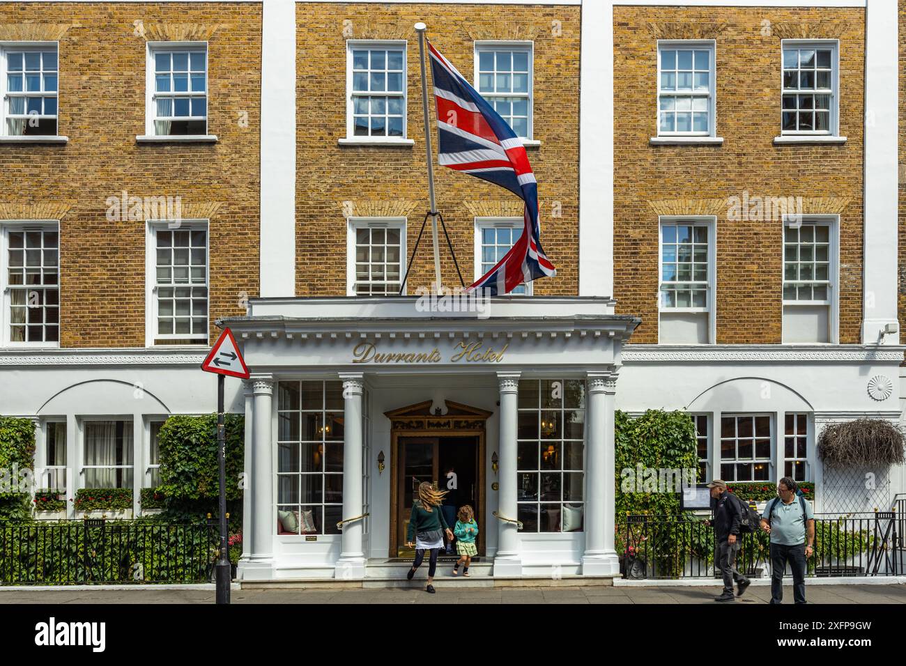 Il Durrants Hotel è un hotel a quattro stelle di proprietà privata della famiglia Miller in George Street Marylebone Londra, Inghilterra Regno Unito Foto Stock