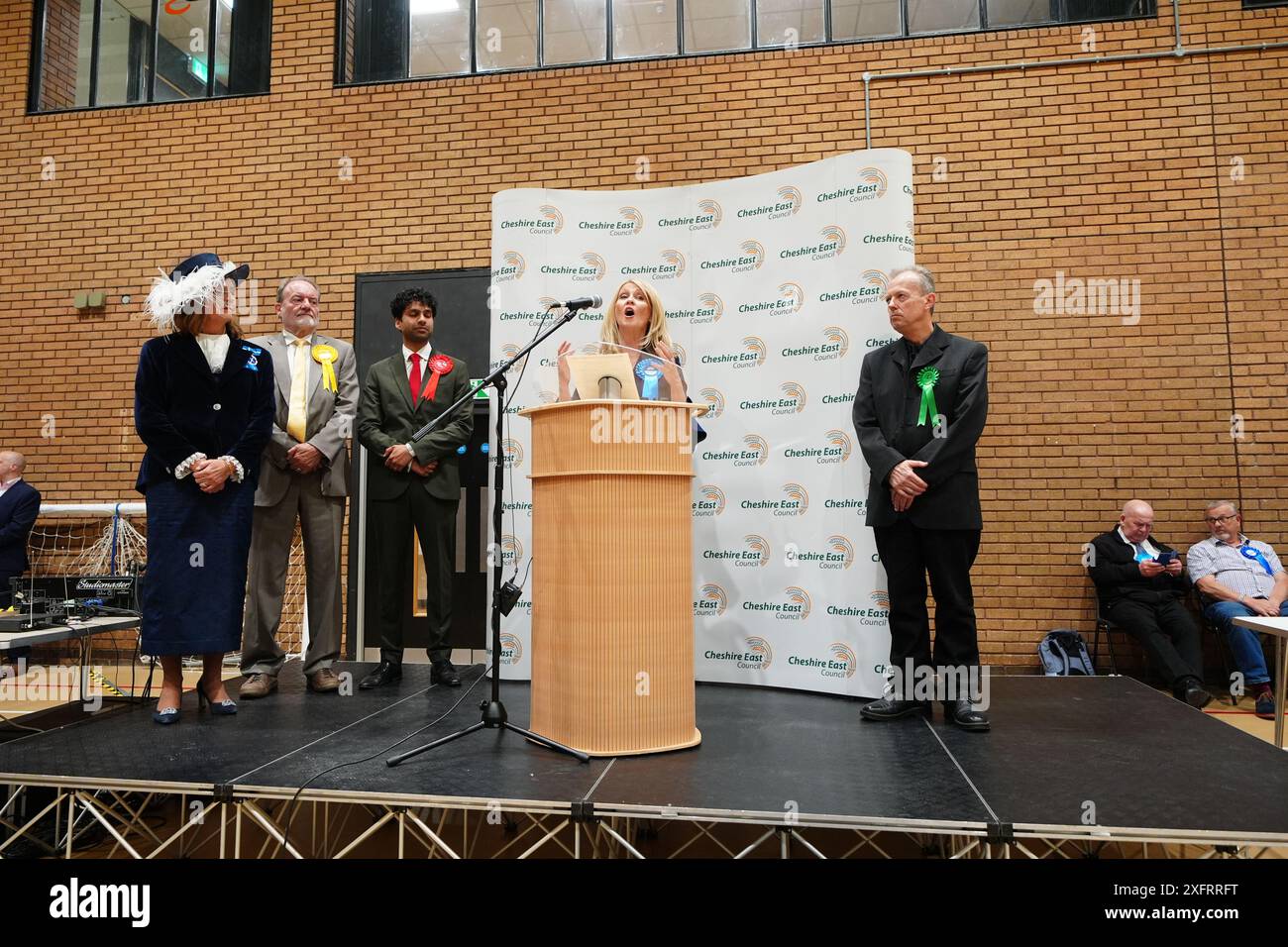 Ministro di Stato senza portafoglio Esther McVey al Macclesfield Leisure Centre, nel Cheshire, per il conteggio per il collegio di Tatton alle elezioni generali del 2024. Data foto: Venerdì 5 luglio 2024. Foto Stock