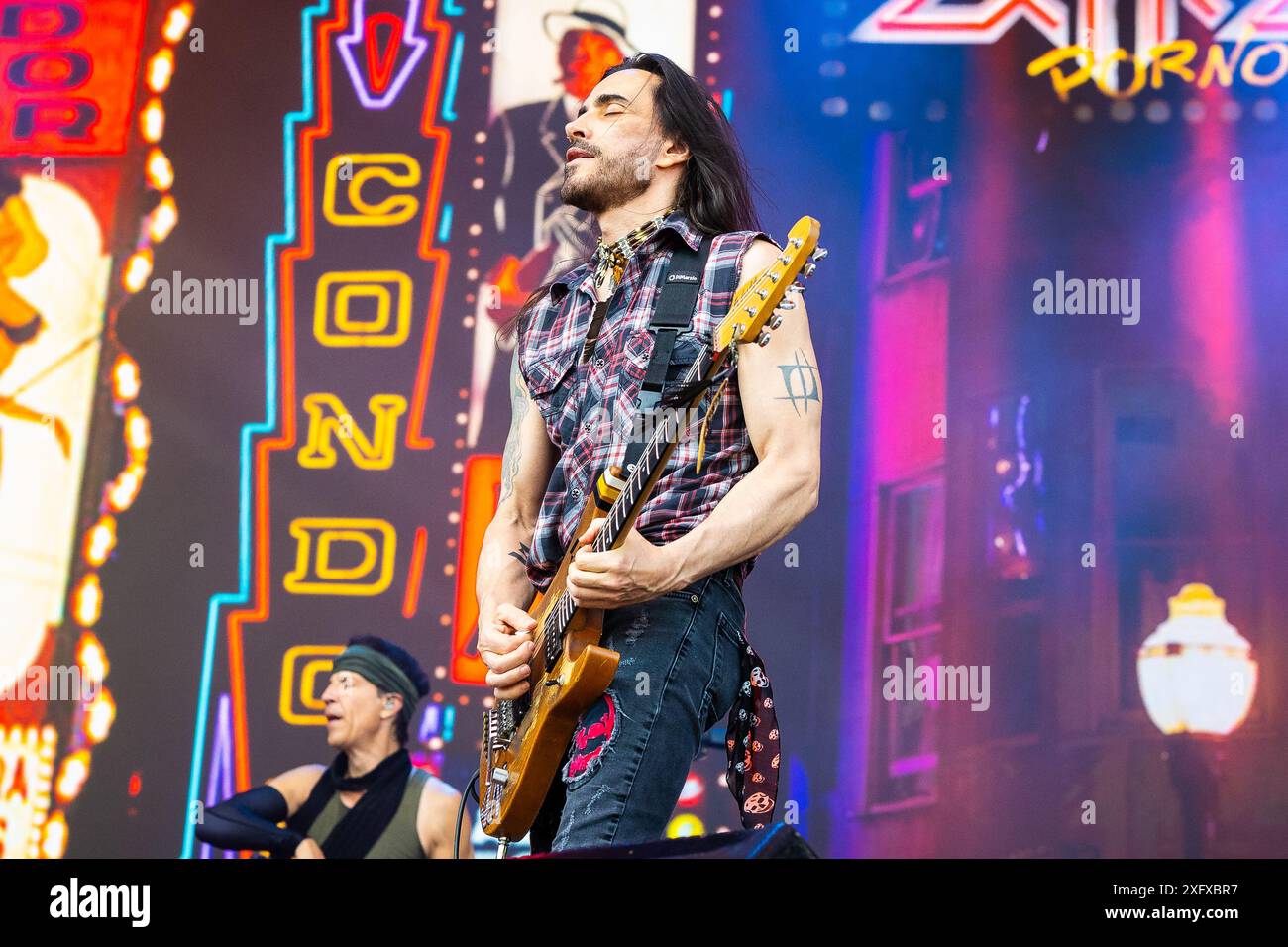 Nuno Bettencourt di Extreme al Tons of Rock Festival in Norvegia nel giugno 2024 Foto Stock