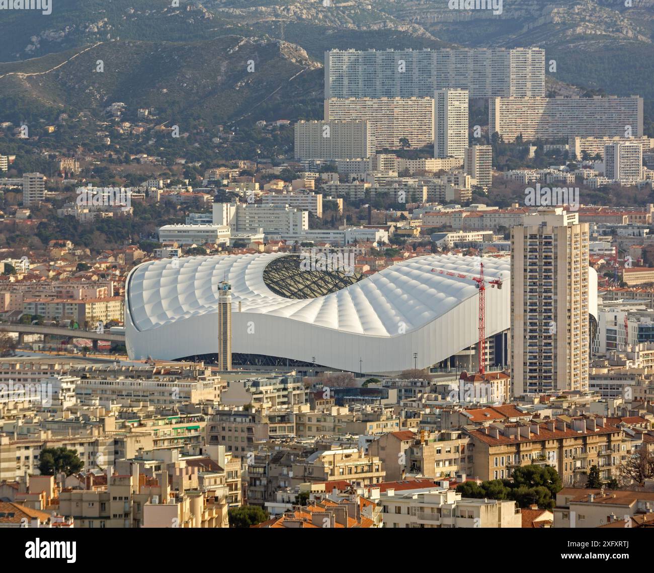 Marsiglia, Francia - 31 gennaio 2016: Stadio Orange Velodrome struttura struttura Sport Venue al giorno d'inverno. Foto Stock