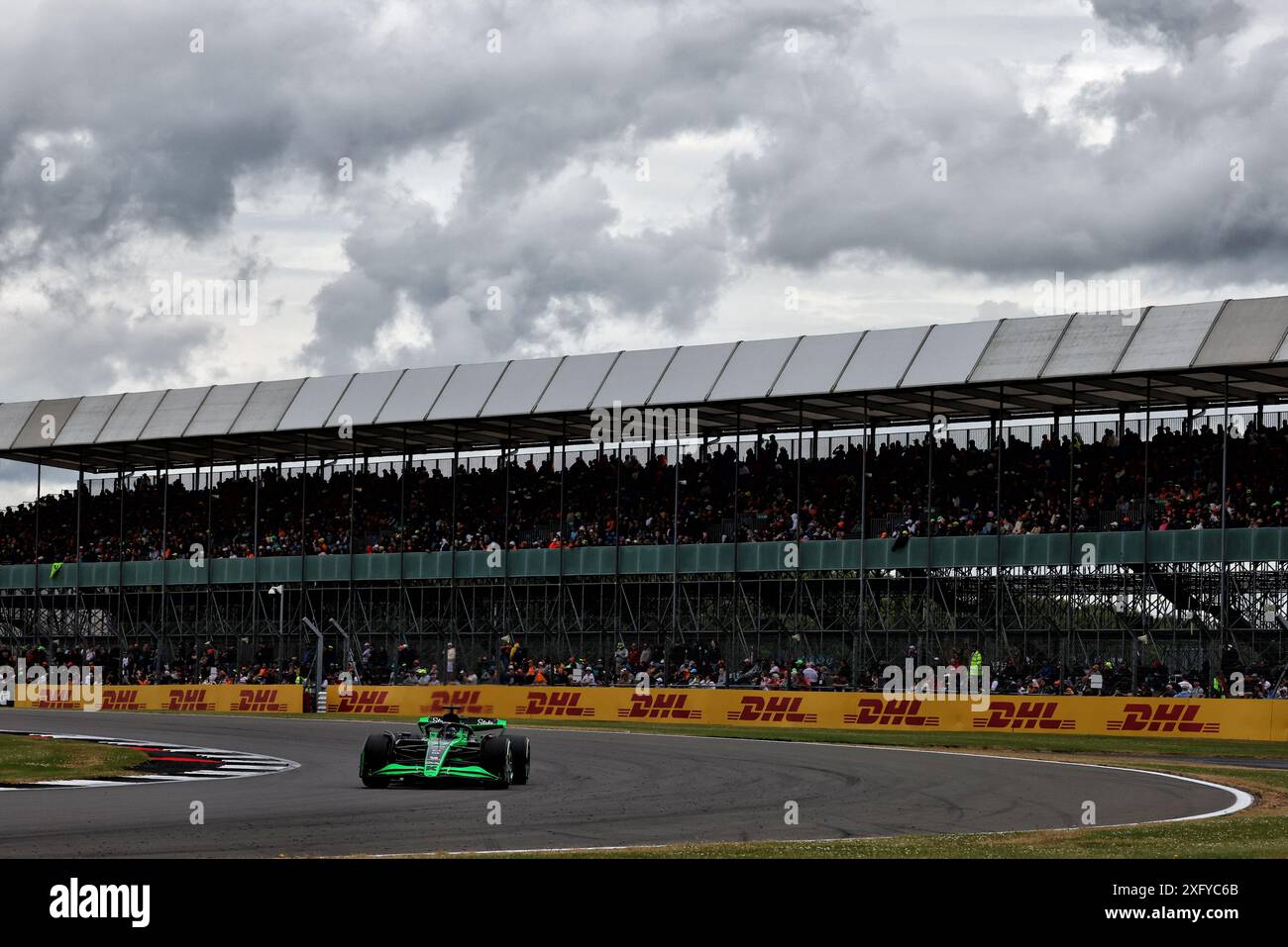 Silverstone, Regno Unito. 5 luglio 2024. Valtteri Bottas (fin) Sauber C44. Formula 1 World Championship, Rd 12, Gran Premio di Gran Bretagna, venerdì 5 luglio 2024. Silverstone, Inghilterra. Crediti: James Moy/Alamy Live News Foto Stock
