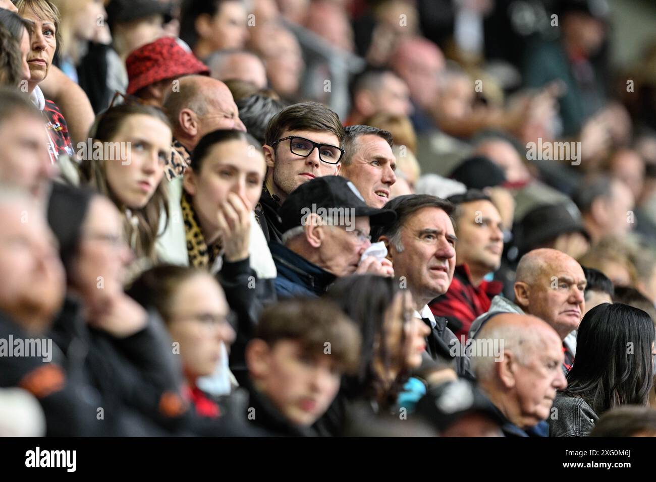 I fan di Leigh Leopards durante la partita del sedicesimo turno di Betfred Super League Wigan Warriors vs Leigh Leopards al DW Stadium, Wigan, Regno Unito, 5 luglio 2024 (foto di Cody Froggatt/News Images) Foto Stock