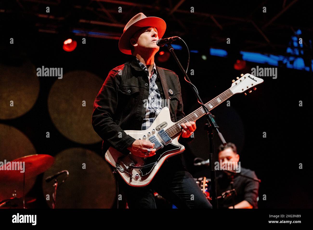 Calexico, in diretta a Pistoia Blues, Pistoia, Italia Foto Stock