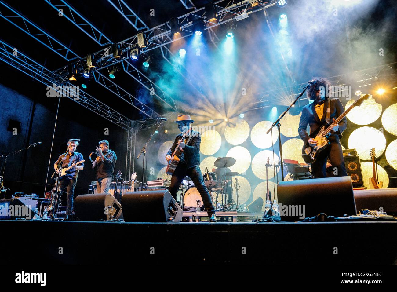 Calexico, in diretta a Pistoia Blues, Pistoia, Italia Foto Stock