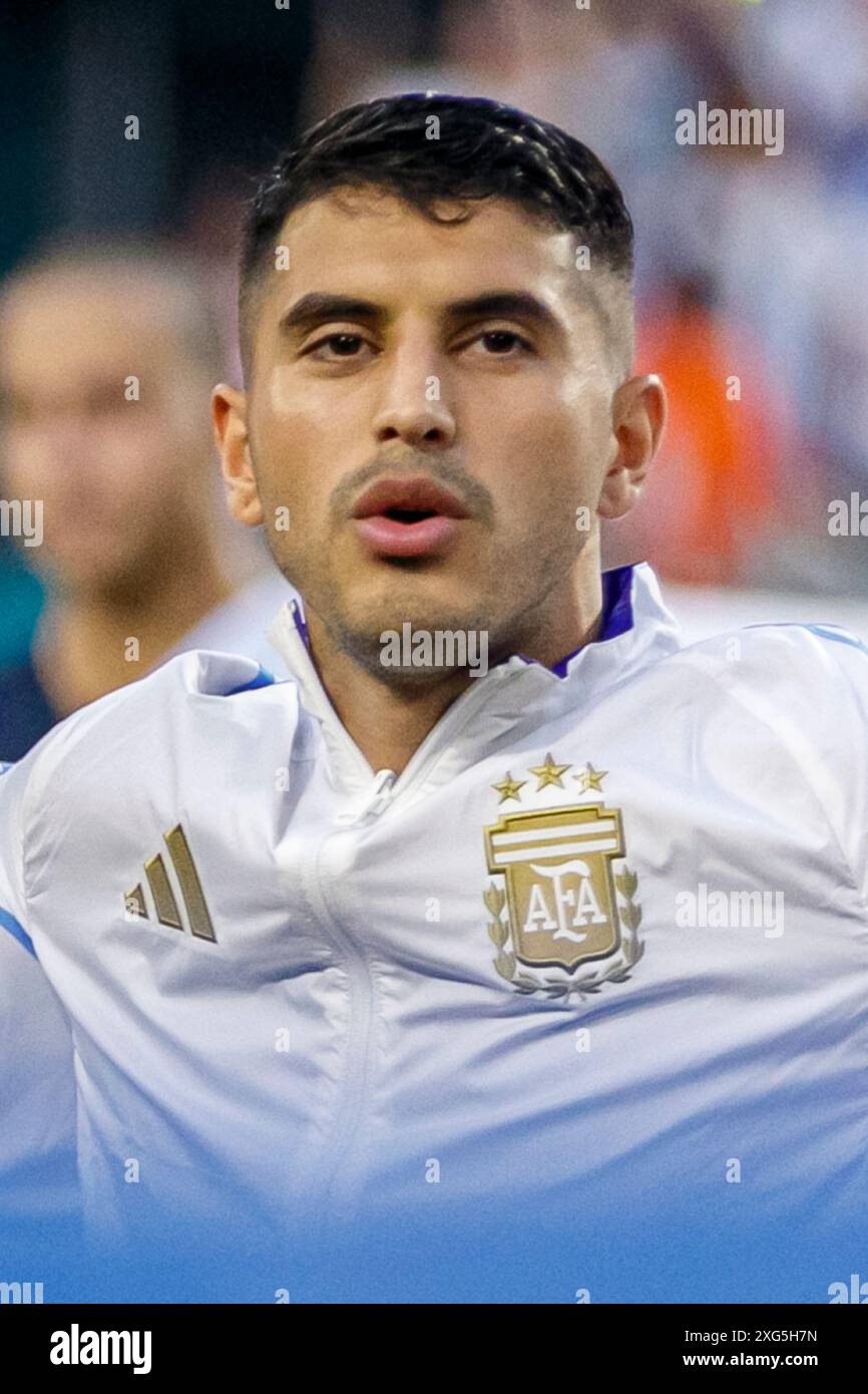 MIAMI GARDENS, FLORIDA - GIUGNO 29: Exequiel Palacios dell'Argentina durante la partita a gironi CONMEBOL Copa America USA Argentina contro Perù all'Hard Rock Foto Stock