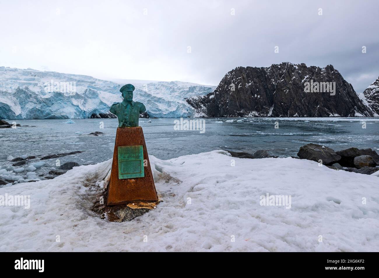 HSM-53 Luis Pardo Villalón - Shackleton Memorial a Point Wild, Elephant Island, Antartide, giovedì 23 novembre, 2023. foto: David Rowland Foto Stock