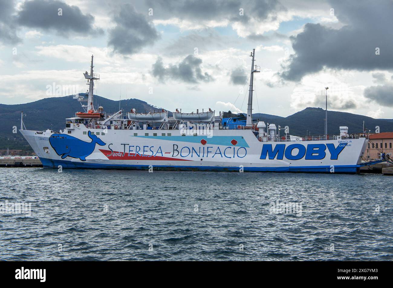 Elba, Italia, isola mediterranea; traghetti classici Giraglia, Moby Lines Foto Stock