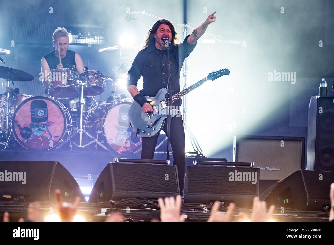 Roskilde, Danimarca. 5 luglio 2024. La rock band americana Foo Fighters esegue un concerto dal vivo durante il festival di musica danese Roskilde Festival 2024 a Roskilde. Qui il cantante, cantautore e musicista Dave Grohl viene visto dal vivo sul palco. Foto Stock