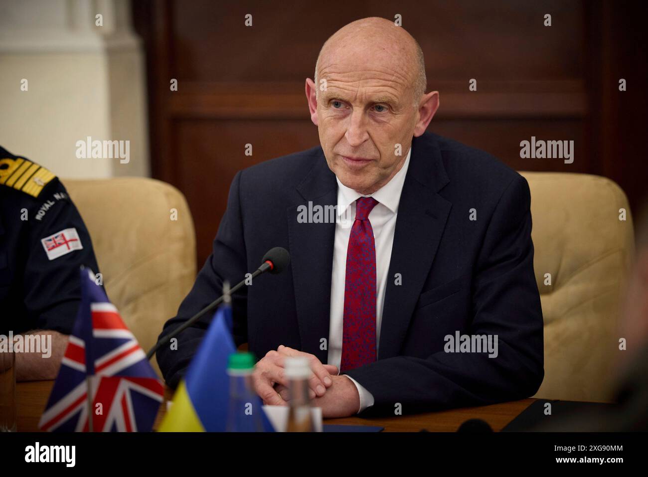 Odesa, Ucraina. 7 luglio 2024. Il segretario alla difesa britannico John Healey, ascolta il presidente ucraino Volodymyr Zelenskyy, durante le discussioni bilaterali del 7 luglio 2024 a Odesa, Ucraina. Healey ha promesso un nuovo sostegno all'Ucraina da parte del nuovo governo laburista nel Regno Unito. Credito: Presidenza Ucraina/Ufficio stampa presidenziale ucraino/Alamy Live News Foto Stock