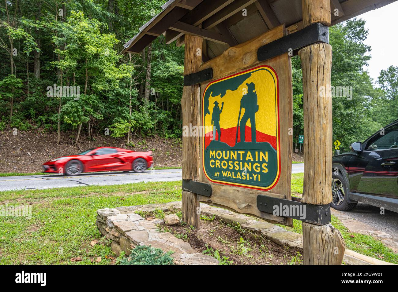 Mountain Crossings a Walasi-Yi outfitter a Neel Gap sul lato est di Blood Mountain lungo l'Appalachian Trail vicino a Blairsville, Georgia. (USA) Foto Stock