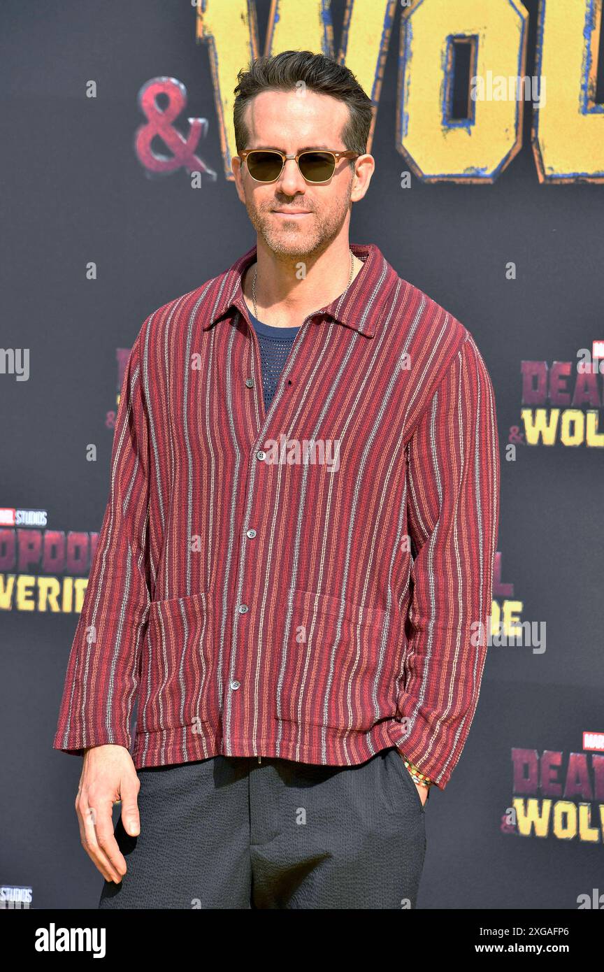 Ryan Reynolds beim fan-Screening des Kinofilms Deadpool & Wolverine im UCI Luxe am Uber Platz. Berlino, 07.07.2024 *** Ryan Reynolds alla proiezione del film Deadpool Wolverine presso UCI Luxe presso Uber Platz Berlino, 07 07 2024 foto:Xn.xKubelkax/xFuturexImagex deadpool 4745 Foto Stock