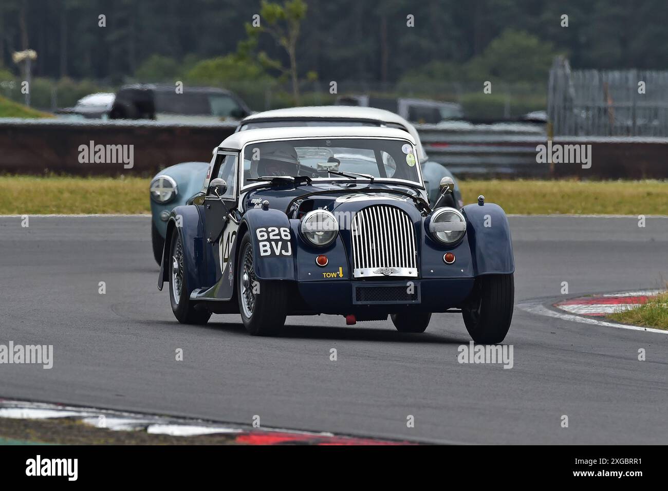 Peter Cole, Morgan + 4 Supersports, un evento che presenta due categorie distinte, HRDC Dunlop Allstars per vetture sportive, GT e Touring pre-1966. Gli Alls Foto Stock