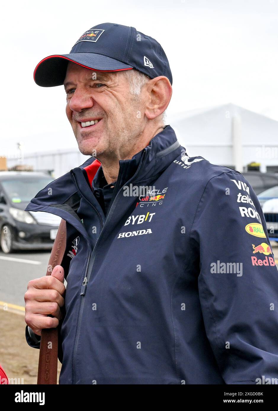 Towcester, Regno Unito. 7 luglio 2024. Adrian Newey arriva nella zona di Paddock il giorno della gara al Gran Premio di Gran Bretagna della Formula 1 Qatar Airways a Silverstone, Towcester, Northamptonshire, Regno Unito. Crediti: LFP/Alamy Live News Foto Stock