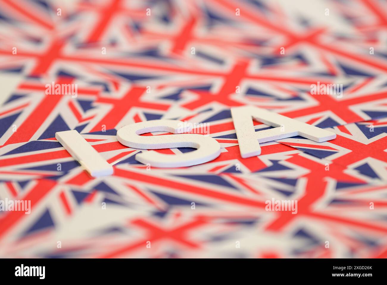 ISA, i S A , lettere bianche su sfondo del documento Union Jack, conto di risparmio individuale del Regno Unito, investimenti, nuovo esercizio finanziario Foto Stock