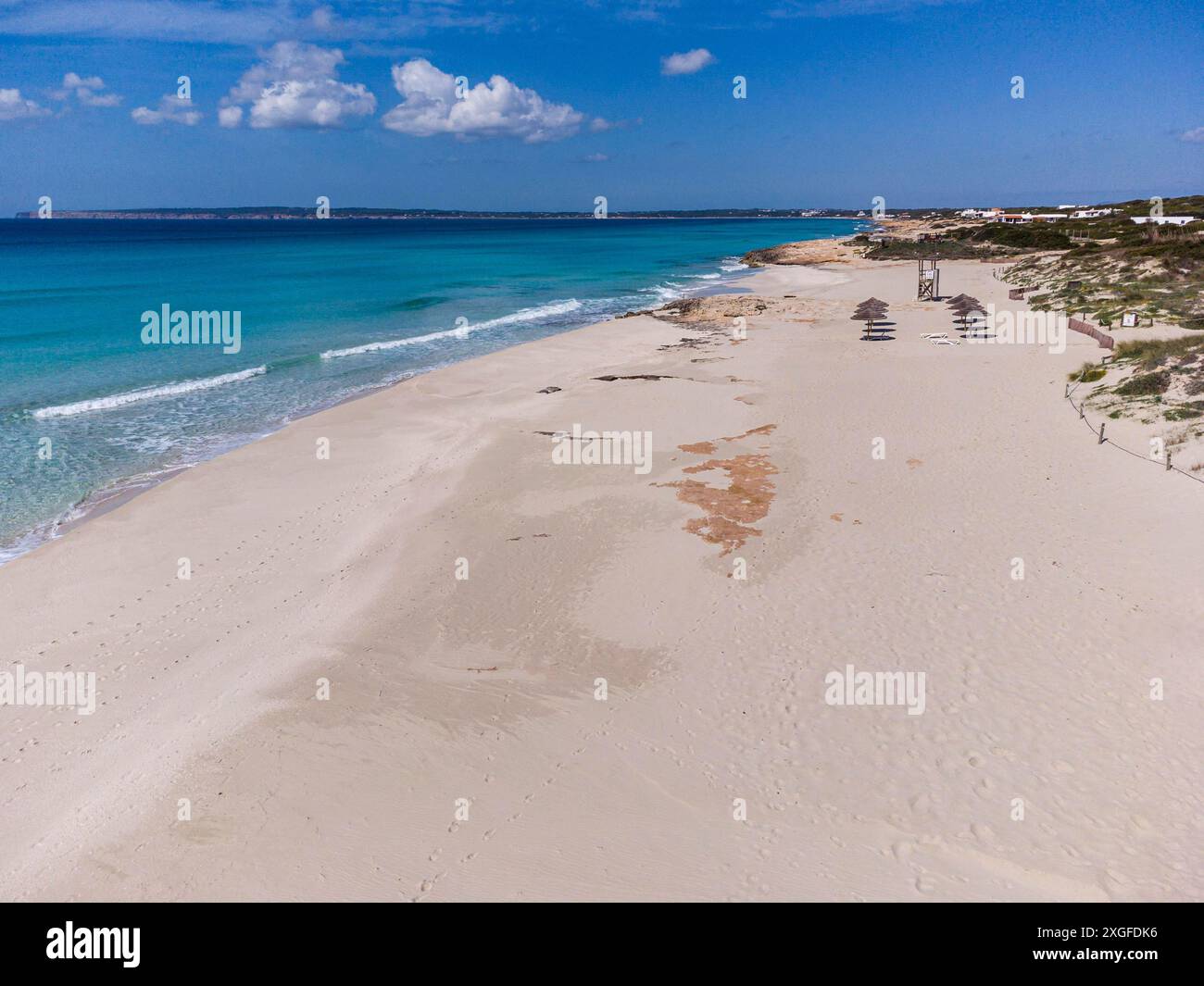 Es Arenals, spiaggia di Migjorn, Formentera, Isole Pitiusas, Comunità Baleari, Spagna Foto Stock