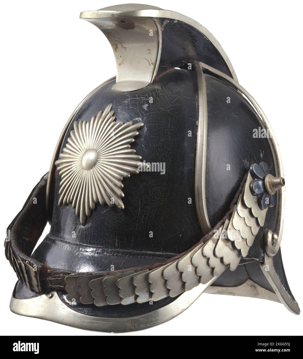 Elmetto dragoon danese del 1890, corpo in pelle nera e visiera anteriore con finiture argentate, DISPONIBILE IN ESCLUSIVA Foto Stock