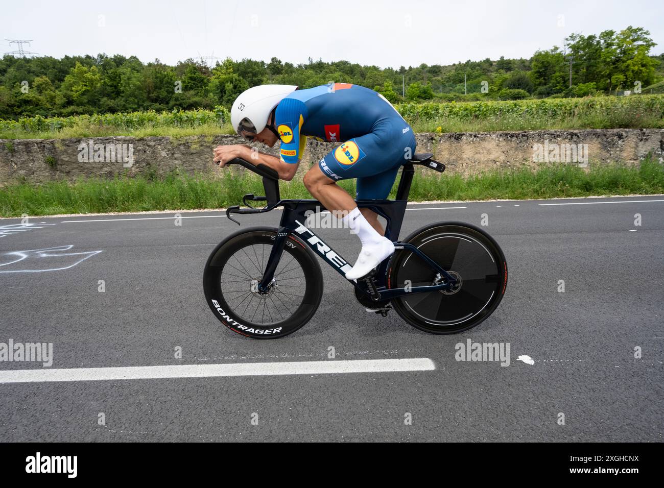 Jasper Stuyven, Lidl-Trek, 2024 Tour de france tappa 7 orario da Nuits-Saint-Georges a Gevrey-Chambertin, Borgogna, Francia. Foto Stock