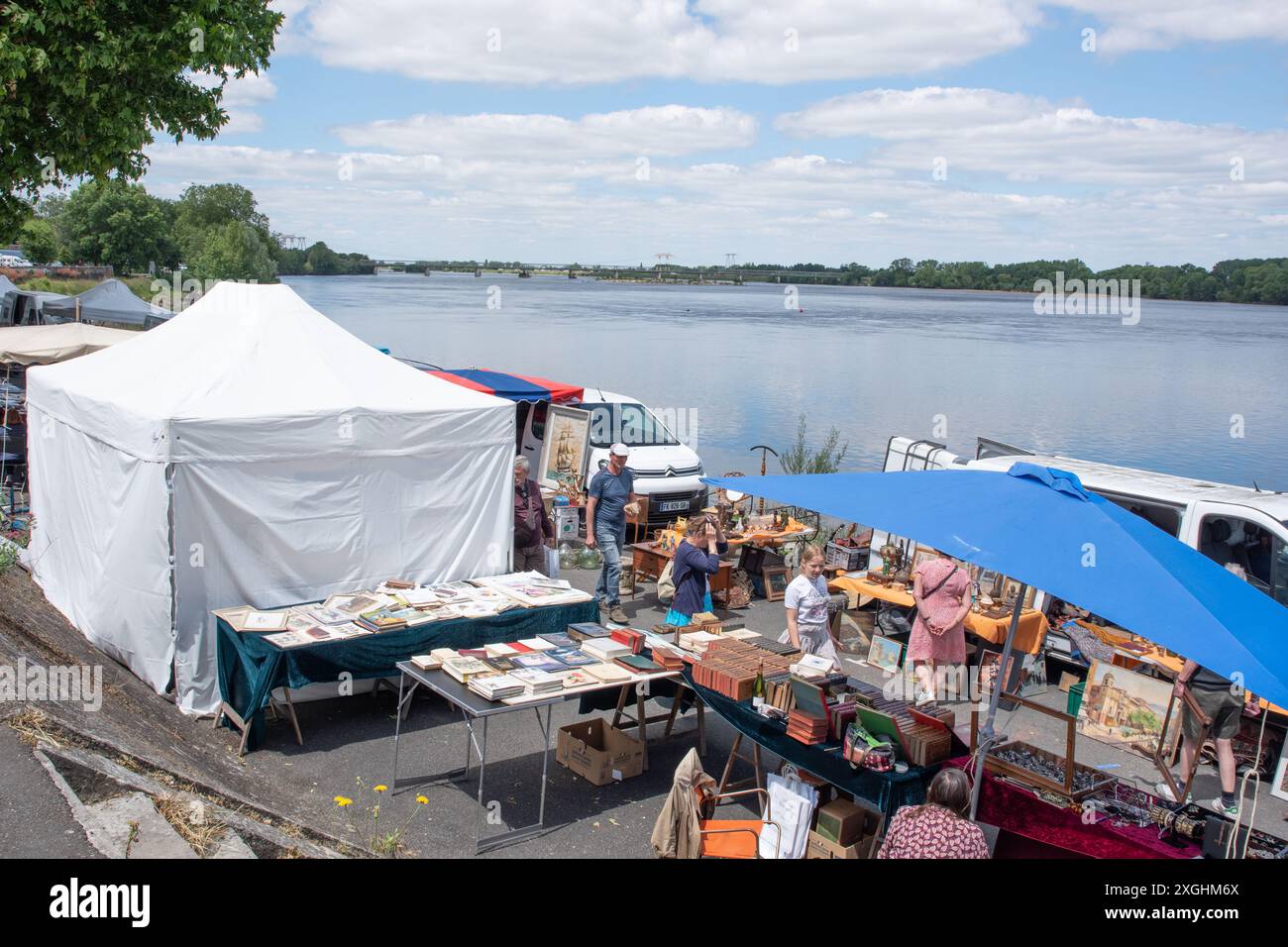 Marché aux Puces, mercato delle pulci, Montsoreau Foto Stock