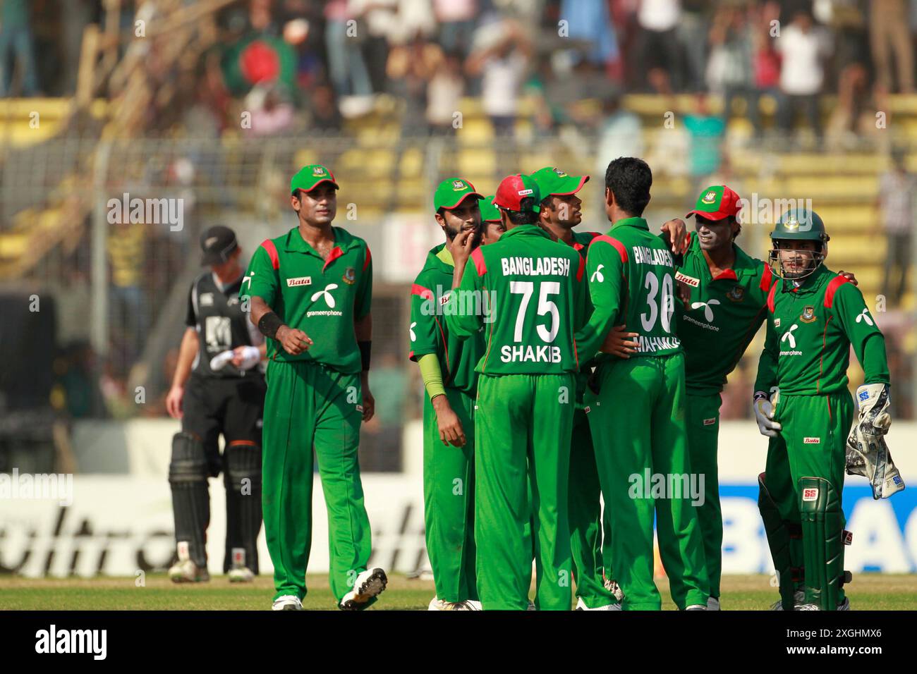 Bangladesh-nuova Zelanda One Day Inter National (ODI) quarta partita di cinque serie di partite al Sher-e-Bangla National Cricket Stadium di Mirpur, Dhaka, Bang Foto Stock