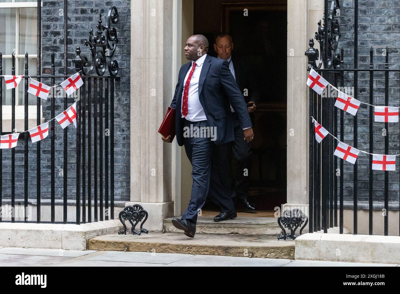 Londra, Regno Unito. 9 luglio 2024. David Lammy, Segretario di Stato per gli affari esteri, del Commonwealth e dello sviluppo, lascia Downing Street al numero 10 dopo una riunione del Gabinetto. Il primo ministro britannico Sir Keir Starmer ha comunicato che il suo nuovo governo deve "mettersi in moto” con particolare attenzione alla consegna. Crediti: Mark Kerrison/Alamy Live News Foto Stock