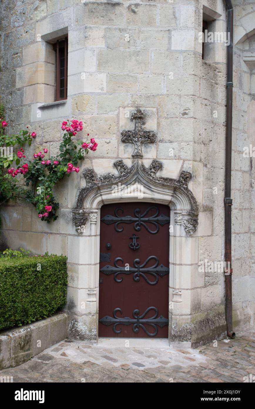 Porta ad arco Ogee a Château de Langeais Foto Stock