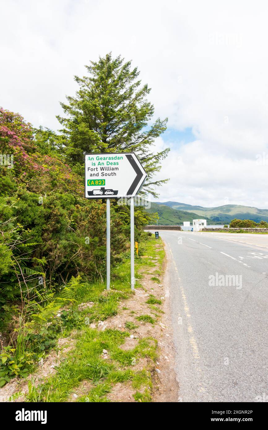 Cartello informativo stradale ad Argour, Lochaber, Scozia, Regno Unito. Foto Stock