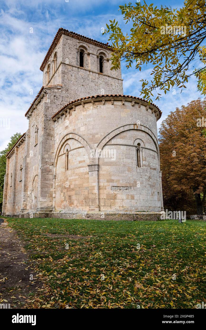 Eremo di Nuestra Senora del Valle, tempio ogivale romanico di influenza bizantina, XII secolo, Burgos, Spagna Foto Stock