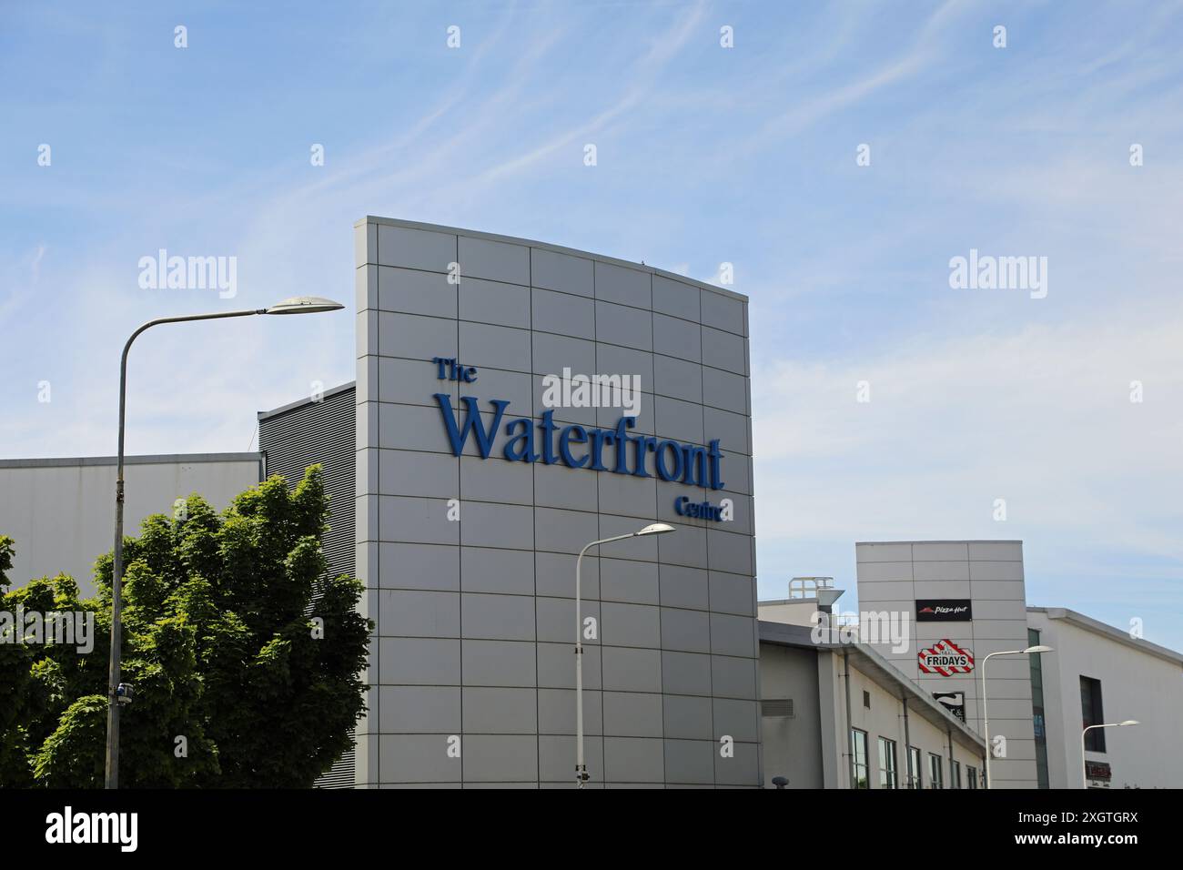 Il Waterfront Centre di Saint Helier Foto Stock