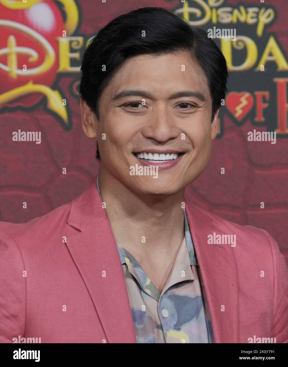 Los Angeles, Stati Uniti. 10 luglio 2024. Paolo Montalbán arriva al Disney's DESCENDANTS: THE RISE OF RED World Premiere tenutosi mercoledì al Walt Disney Studios Lot. 10 luglio 2024. (Foto di Sthanlee B. Mirador/Sipa USA) credito: SIPA USA/Alamy Live News Foto Stock