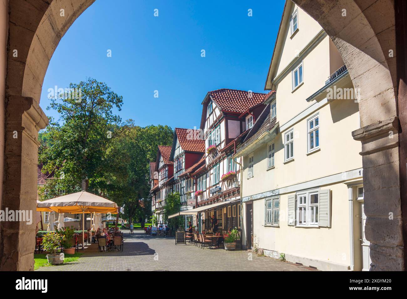 street Weinreihe, parco Kurpark a Bad Sooden, ristorante all'aperto Bad Sooden-Allendorf Nordhessen Hessen, Assia Germania Foto Stock