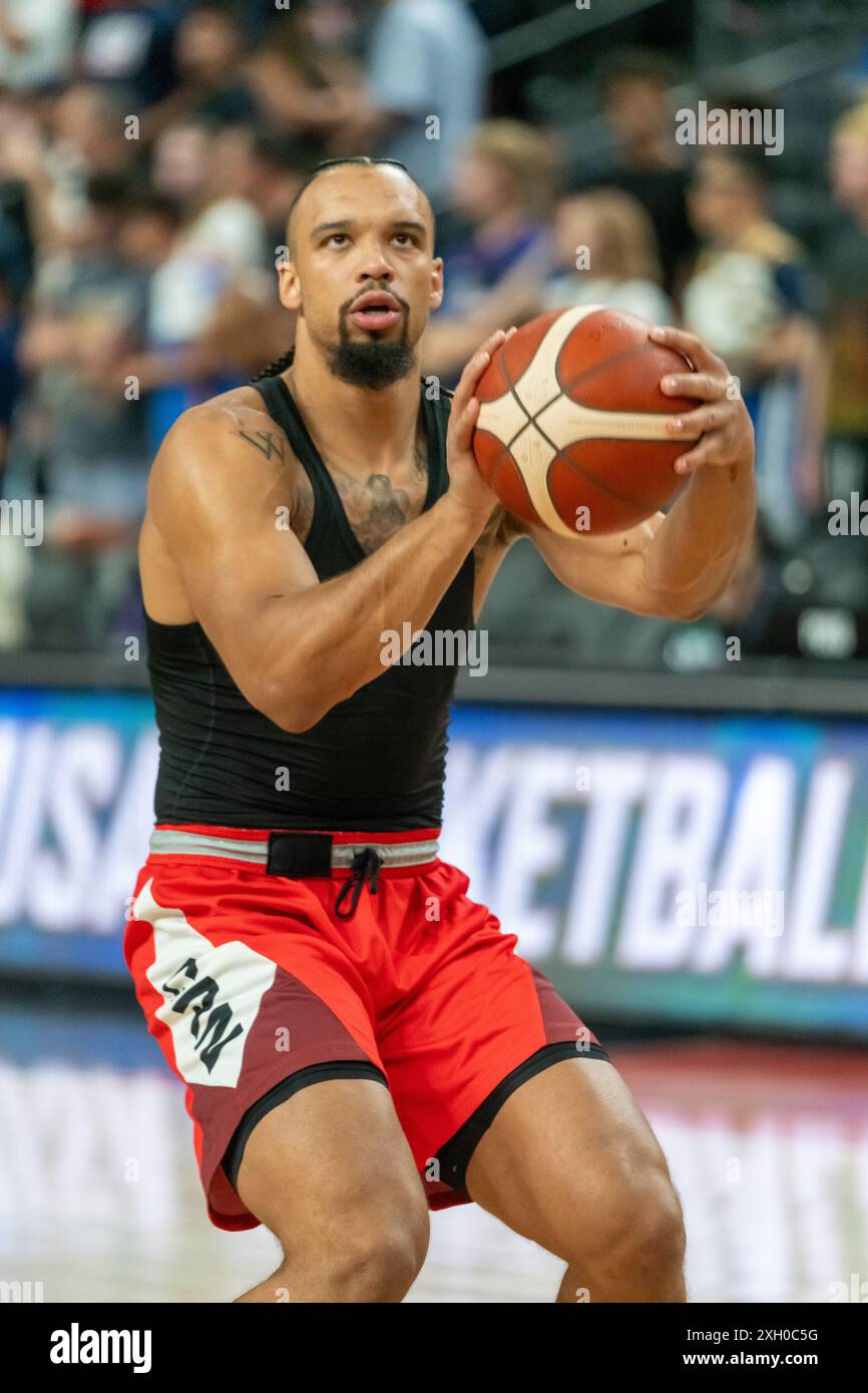 Il piccolo attaccante degli Houston Rockets Dillon Brooks si sta riscaldando prima della partita di basket USA vs Canada alla T-Mobile Arena Foto Stock