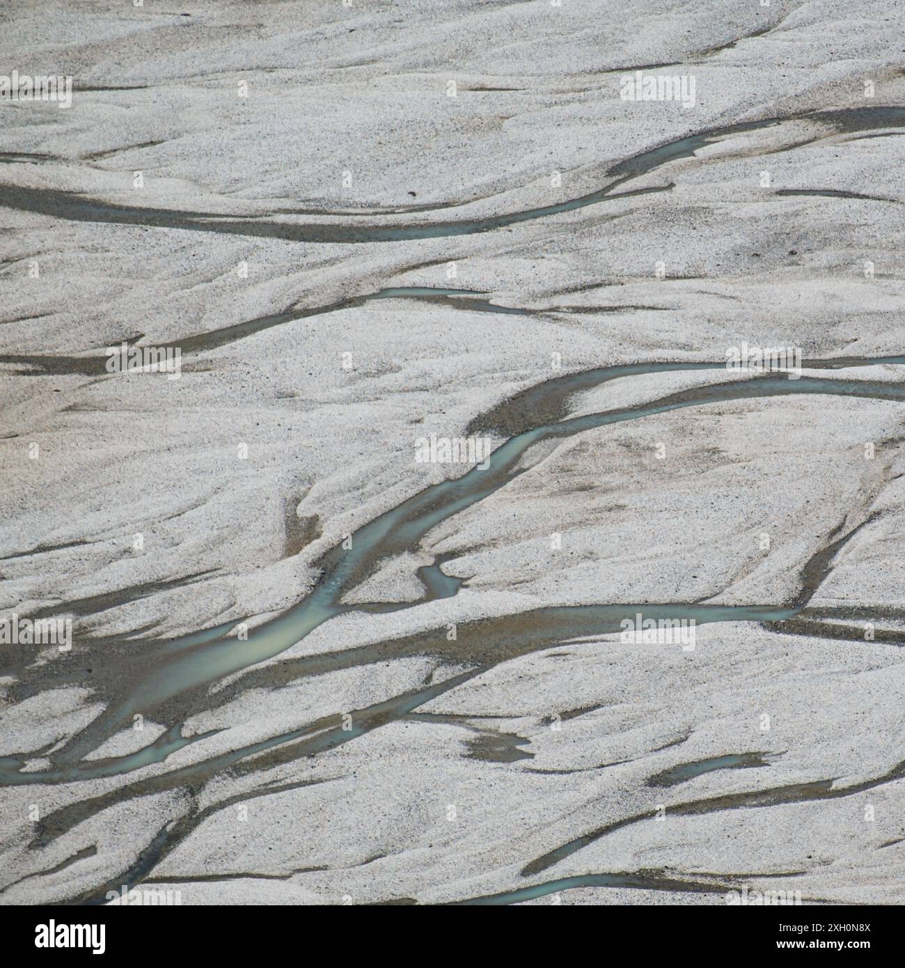 Vista aerea dei modelli di fiumi glaciali a Skaftafell, Islanda Foto Stock