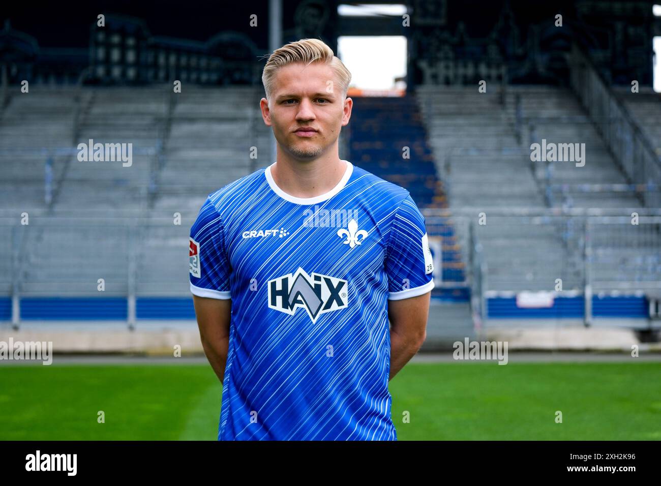 Andreas Mueller (SV Darmstadt 98, #16), GER, SV Darmstadt 98, Fussball, 2) Bundesliga, Portraetermin 2024/2025, 11.07.2024 foto: Eibner-Pressefoto/Florian Wiegand Foto Stock