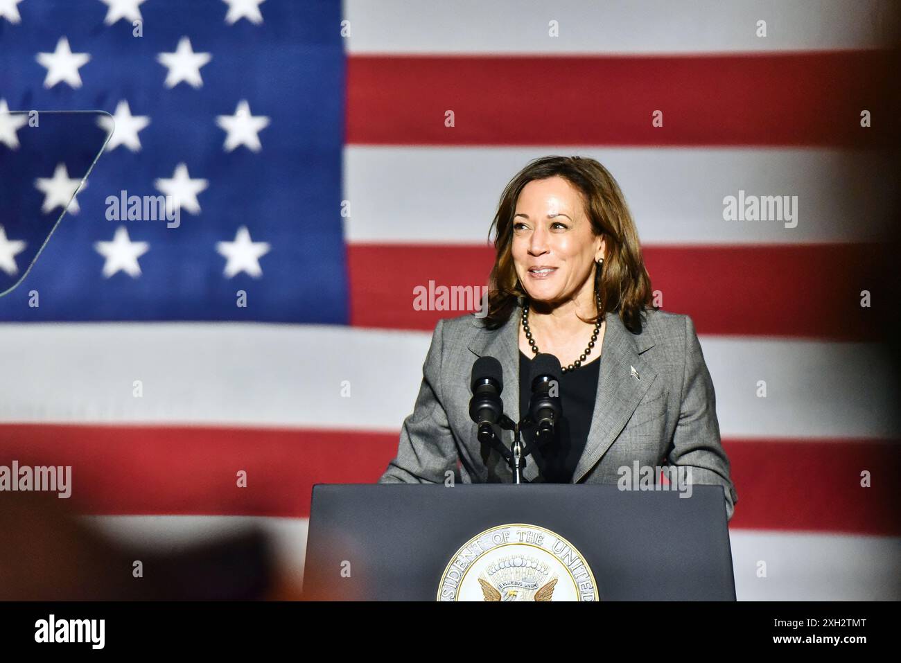 Bowie, MD, Stati Uniti d'America - 22 febbraio 2023: Kamala Harris pronuncia le sue osservazioni a un evento politico (di Patrick Siebert) Foto Stock