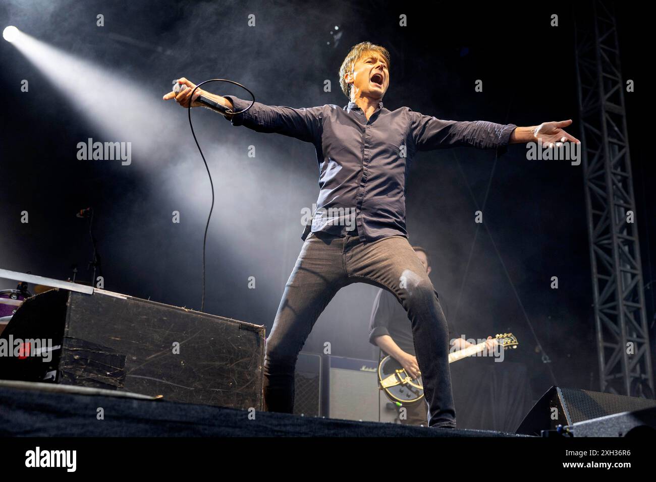 Edimburgo, Regno Unito. 10 luglio 2024. Suede Live al Castello di Edimburgo mercoledì 10 luglio membri della band : Brett Anderson Mat Osman Simon Gilbert Richard Oakes Neil Codling crediti: Alan Rennie/Alamy Live News Foto Stock