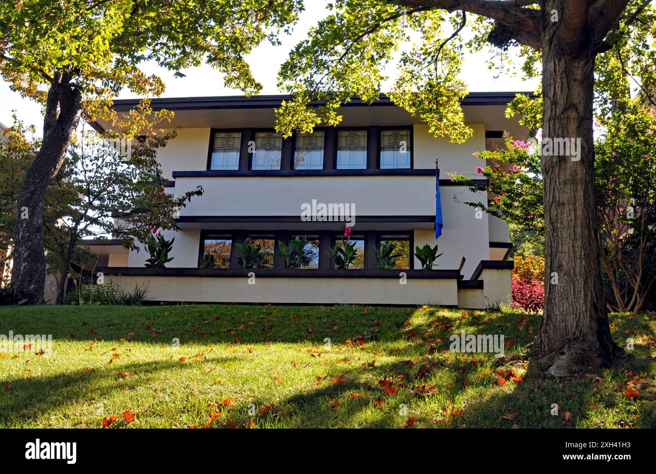 Progettata dall'architetto Frank Lloyd Wright nel 1910, la Rev. Jesse R. Zeigler House a Frankfort è l'unico edificio progettato da Wright in Kentucky. Foto Stock