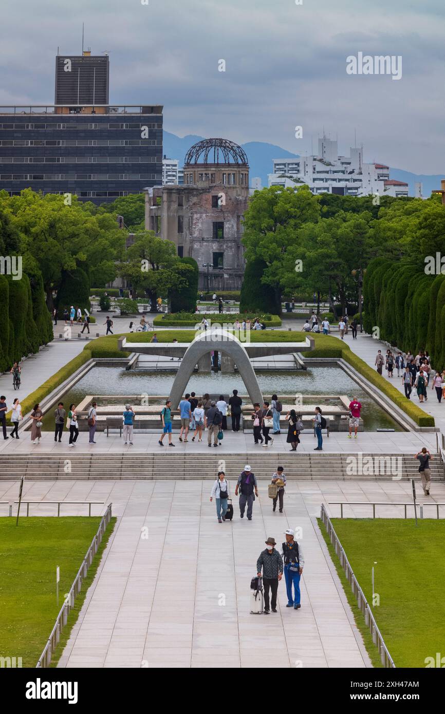 Hiroshima, Giappone, 20 giugno 2024: Hiroshima Peace Memorial Park è dedicato all'eredità di Hiroshima come prima città al mondo a soffrire di un nuzio Foto Stock