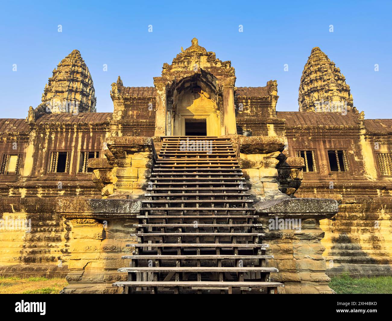 Sito Patrimonio dell'Umanità dell'UNESCO ad Angkor Wat, un complesso di templi indù-buddisti vicino a Siem Reap, Cambogia. Foto Stock