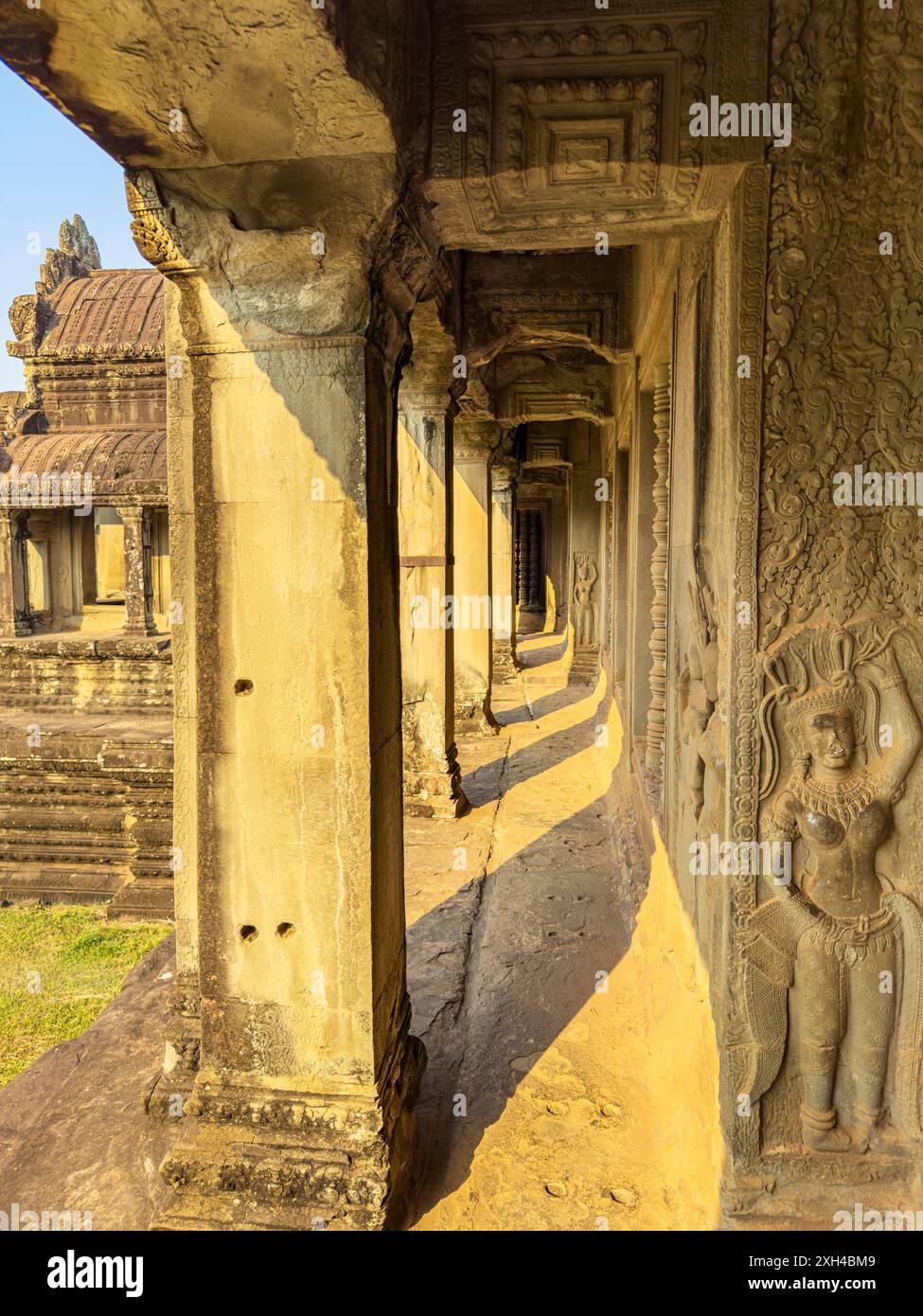 Sito Patrimonio dell'Umanità dell'UNESCO ad Angkor Wat, un complesso di templi indù-buddisti vicino a Siem Reap, Cambogia. Foto Stock