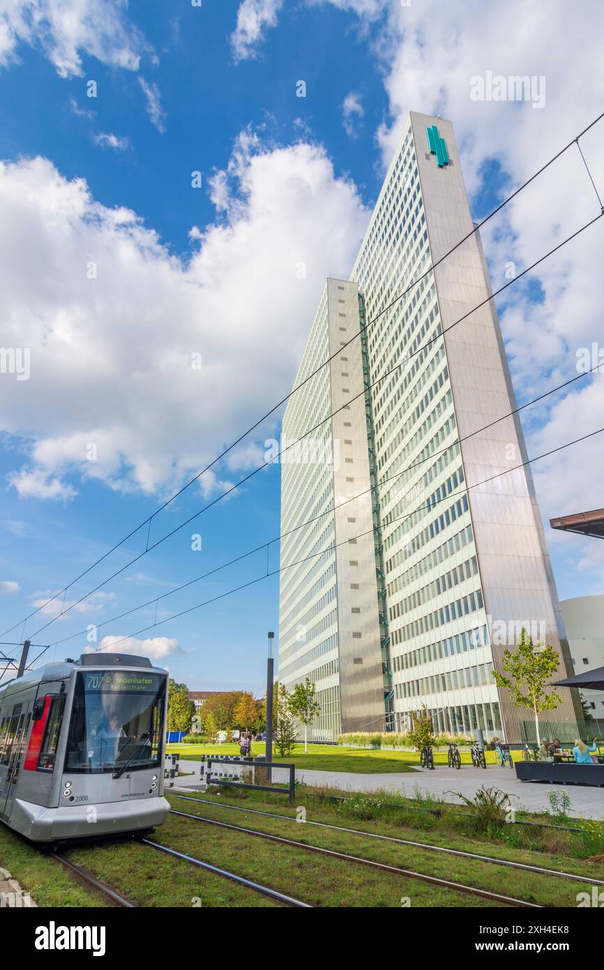 Düsseldorf: Grattacielo Dreischeibenhaus a Düsseldorf und Neanderland, Nordrhein-Westfalen, Renania settentrionale-Vestfalia, Germania Foto Stock